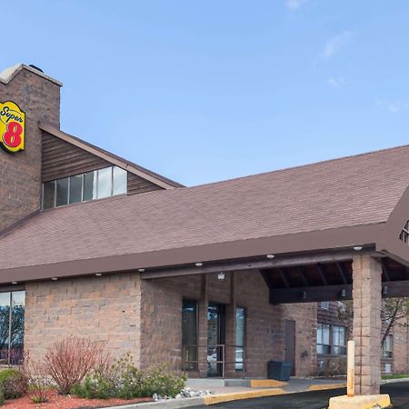 Super 8 By Wyndham Sudbury On Hotel Exterior photo